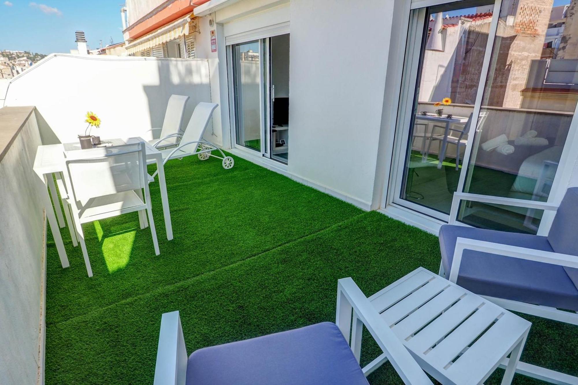 White Penthouse By Hello Homes Lägenhet Sitges