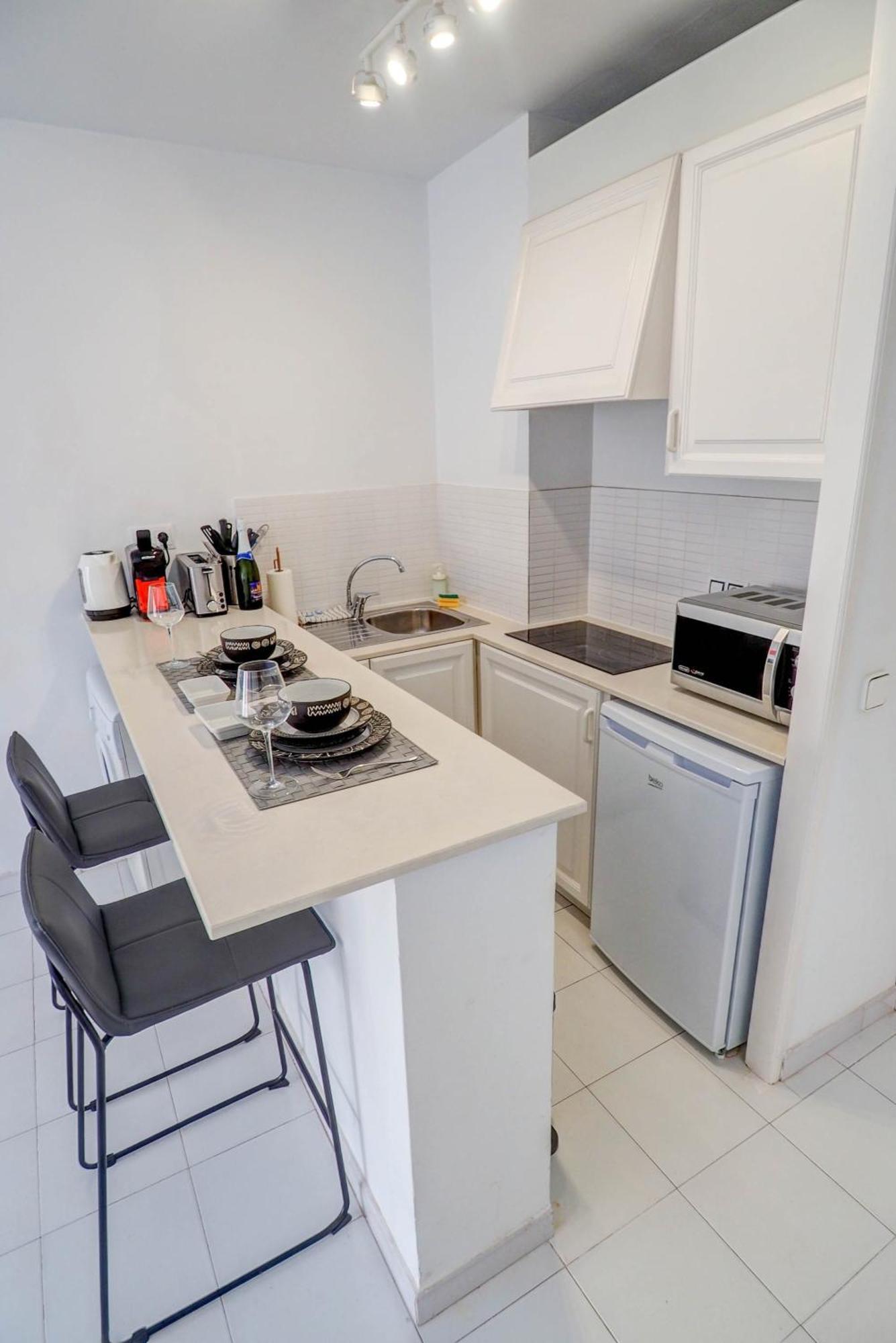 White Penthouse By Hello Homes Apartment Sitges